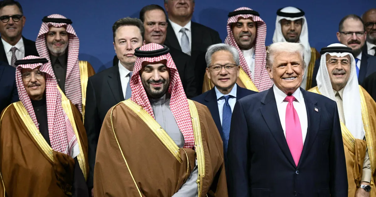 صفقات التجارة الأمريكية السعودية تعيد تشكيل الأسواق العالمية: المملكة المتحدة ترصد الفرص في 2026 - صقر الجزيرة