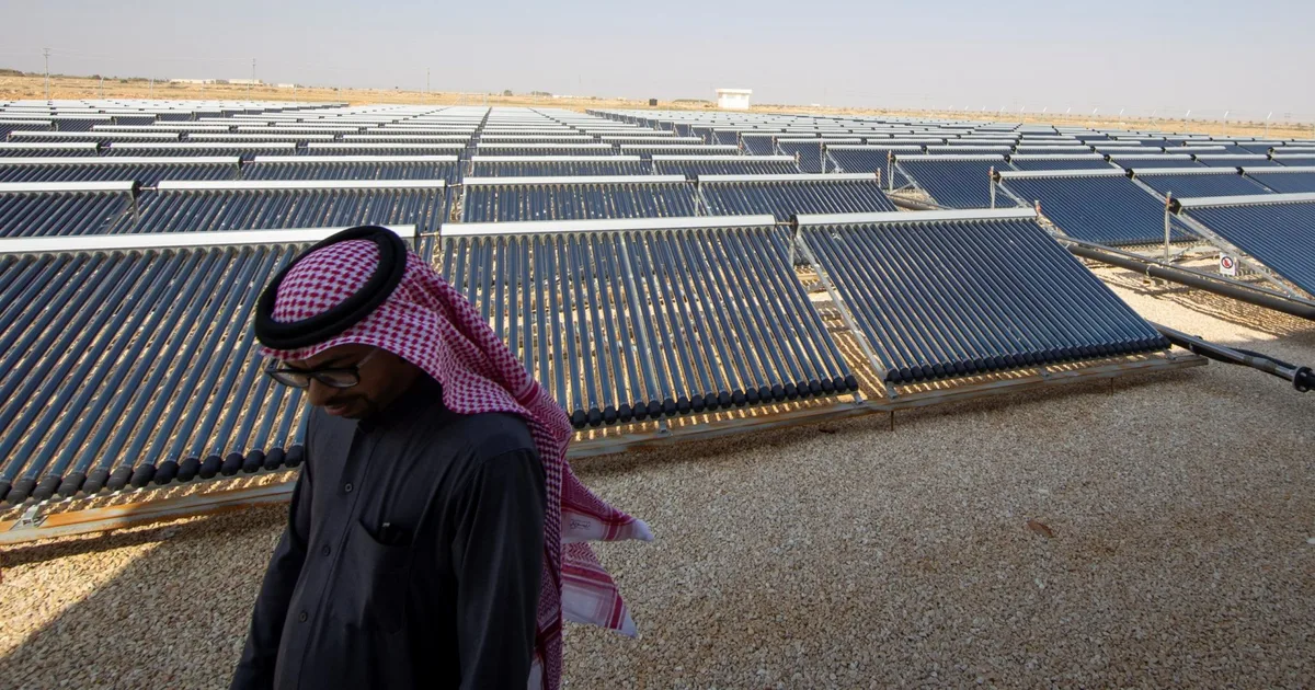 الطاقة المتجددة الإسبانية السعودية: التحالف الذي سيحول إسبانيا في 2026 - صقر الجزيرة