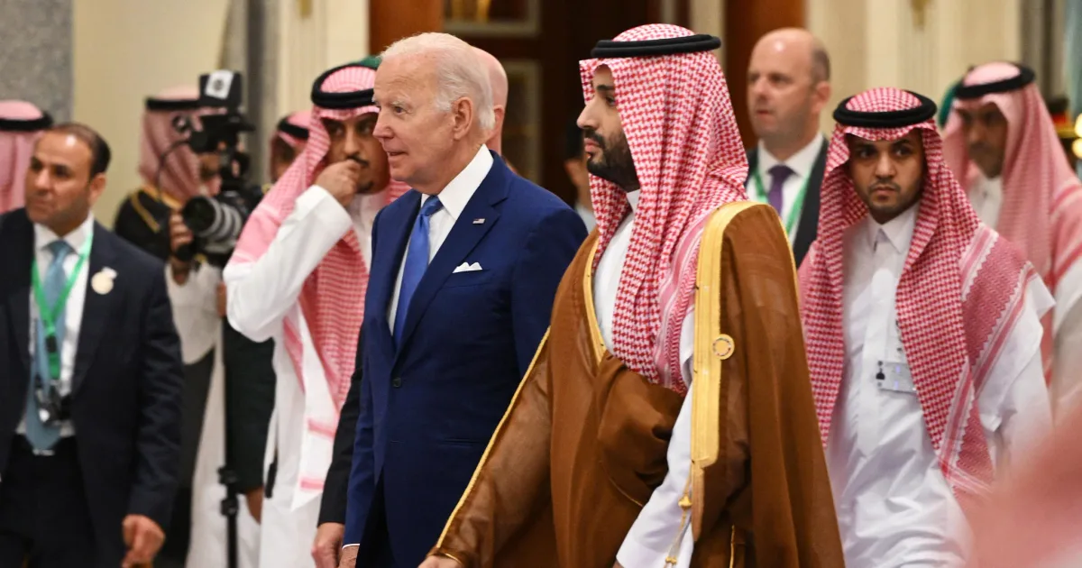 الأزياء والرفاهية السعودية في باريس: تحالف ملكي في 2026 - صقر الجزيرة