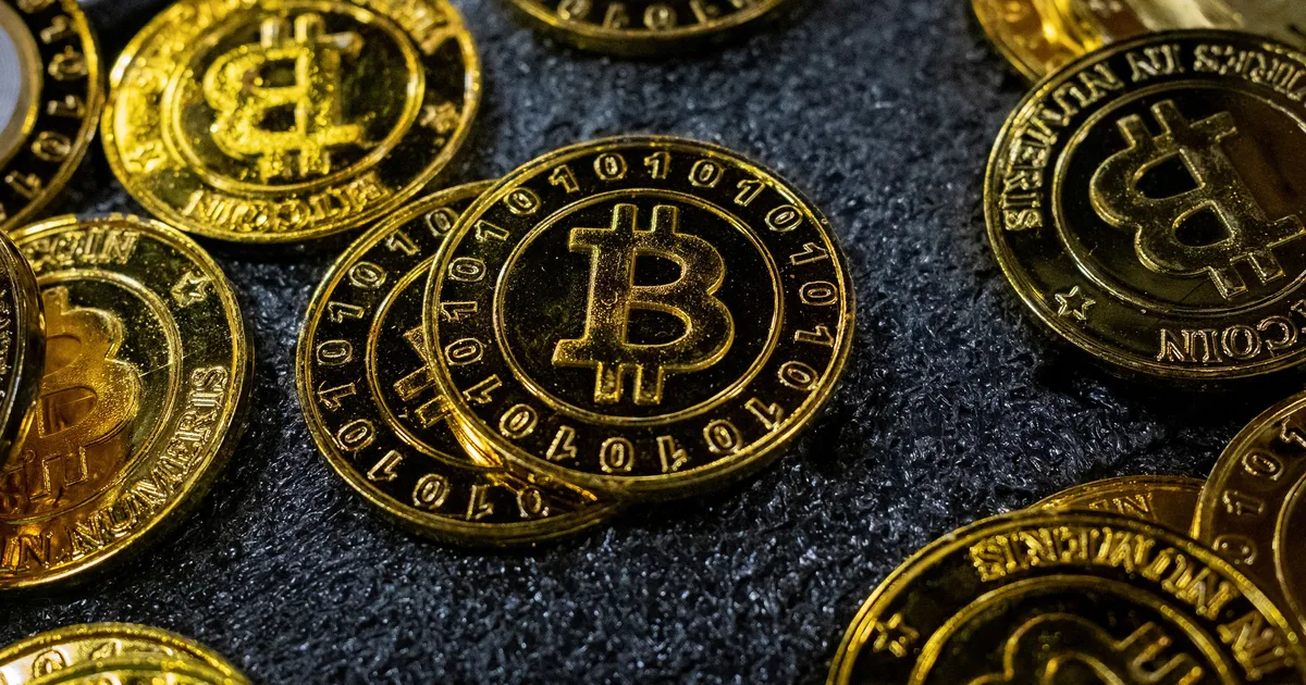 لماذا تعتبر العملات الرقمية تهديداً للاستقرار المالي السعودي؟