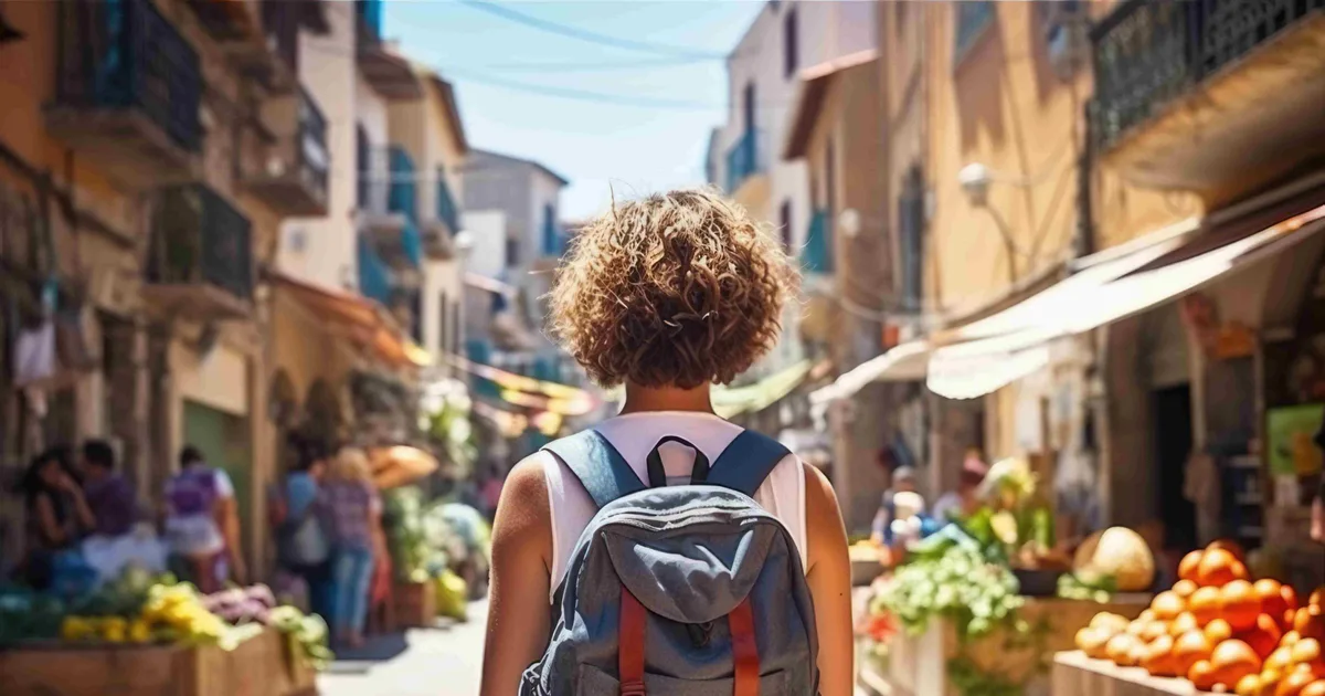 ¿Qué ofrece NEOM a los turistas?