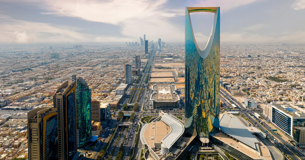 توسع استثمارات تويوتا في السعودية: علاقة تعاون جديدة بين اليابان والمملكة - صقر الجزيرة