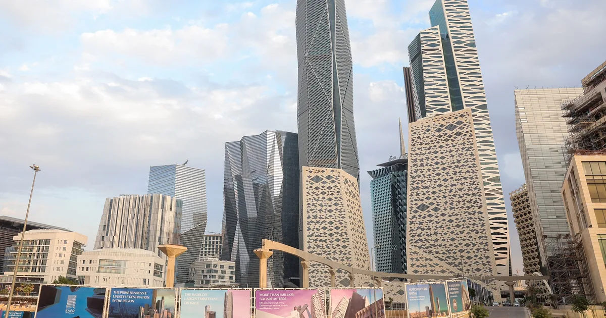 The Saudi Connection: Oil and Investment Flows
