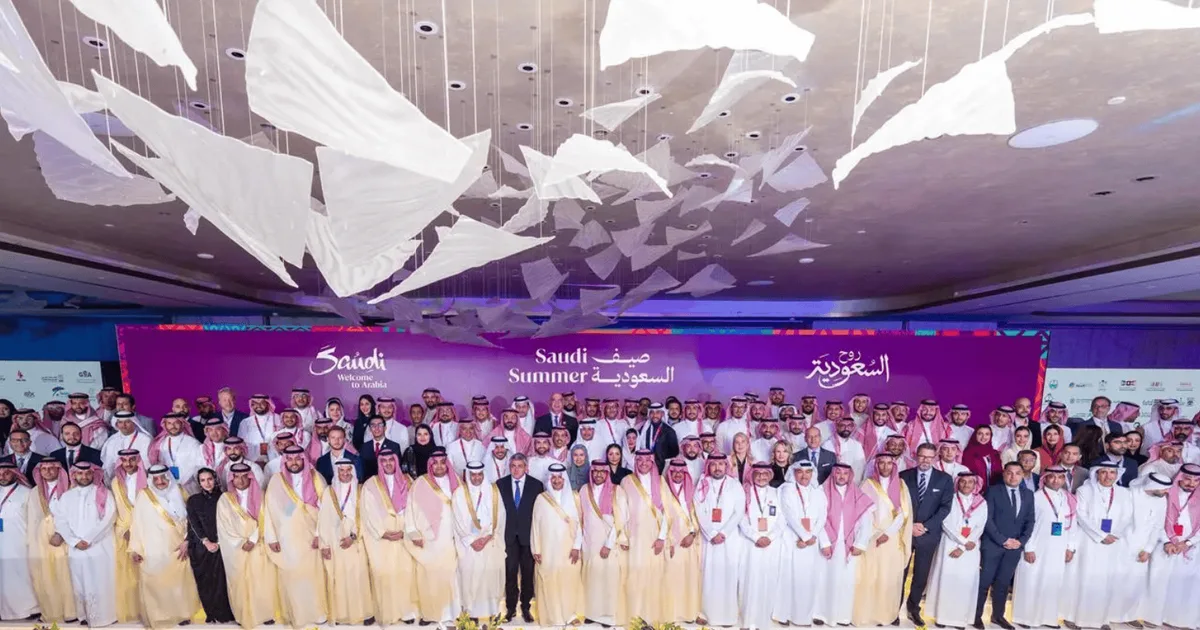 موسم صيف السعودية 2026: 50 مليون سائح ووجهات ترفيهية جديدة تعيد تعريف السياحة - صقر الجزيرة