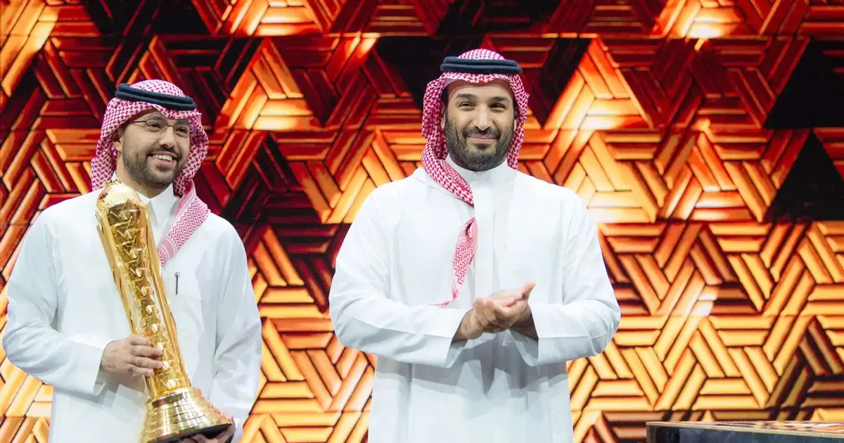 الرياضات الإلكترونية في السعودية: من هواية إلى صناعة عالمية وتأثيرها على الهوية الثقافية للشباب — دليل شامل 2026