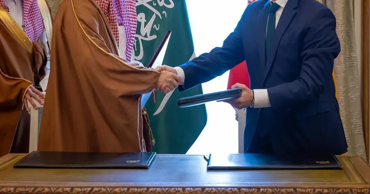 الثورة الخضراء الإسبانية السعودية: كيف تقود إسبانيا والمملكة العربية السعودية الطاقة المتجددة في 2026 - صقر الجزيرة