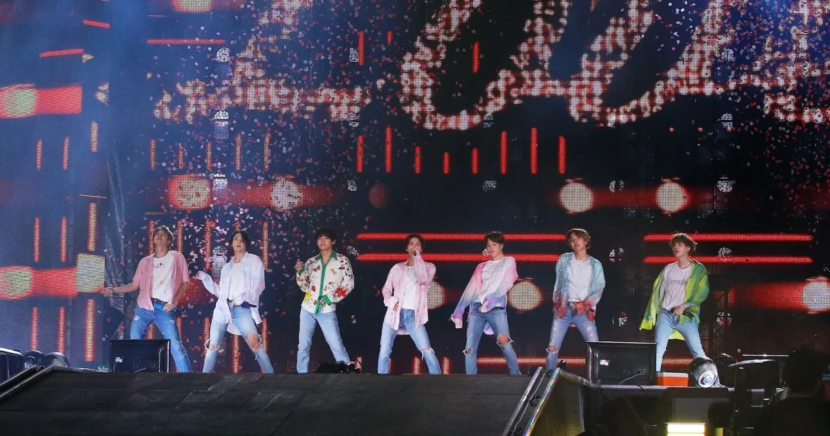 الموجة الكورية: كيف يغزو K-pop سوق الترفيه السعودي - صقر الجزيرة