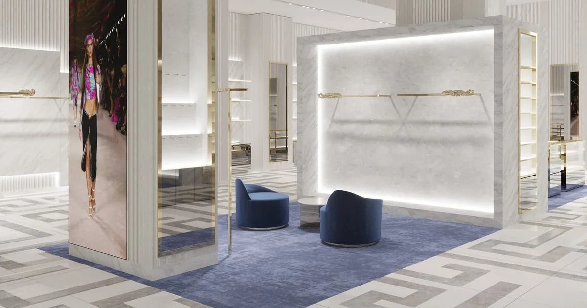 ترند Italy: Versace apre boutique a NEOM