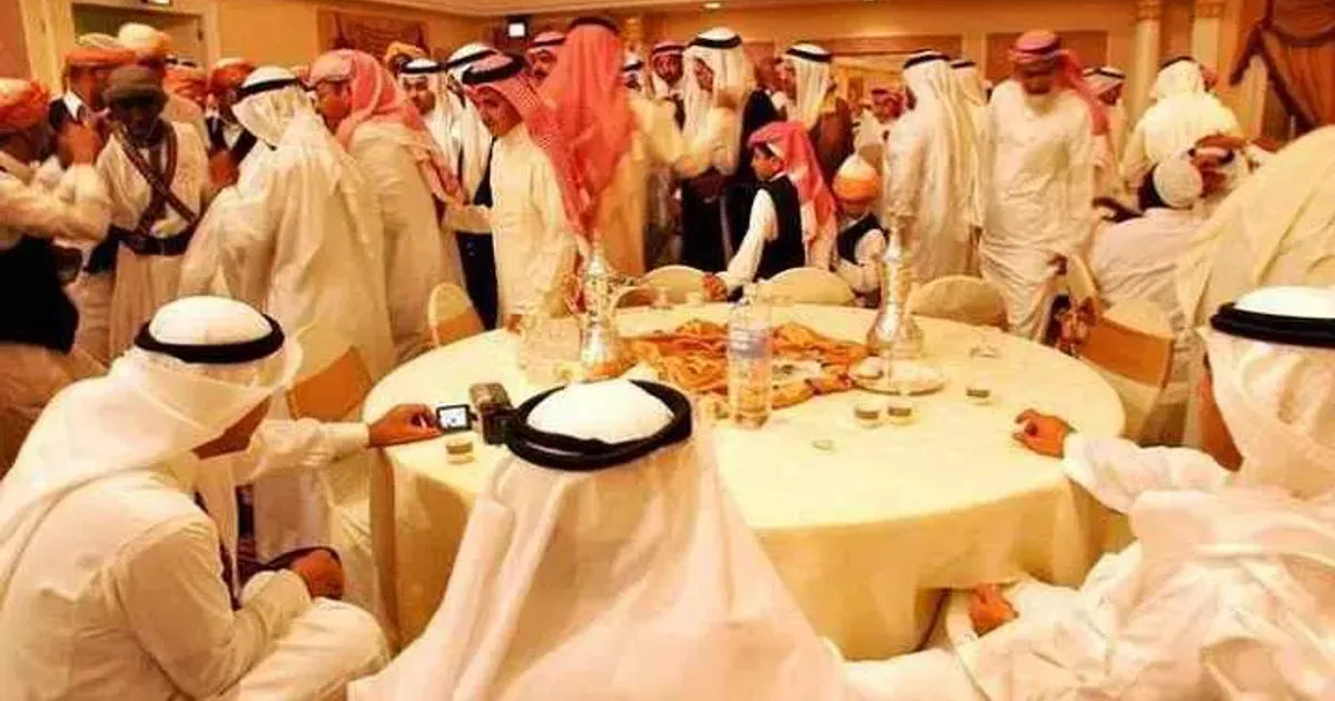 الزواج الجماعي في السعودية: تقاليد متجددة لدعم الشباب وتخفيف الأعباء المالية