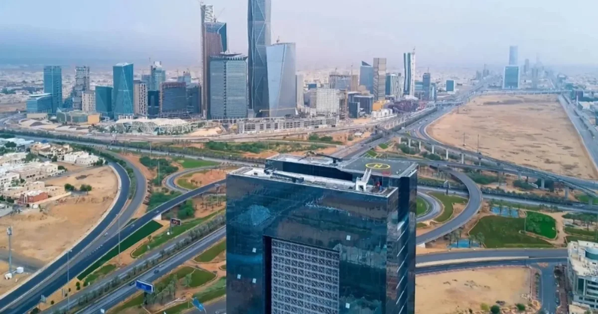 السعودية 2026: استثمارات ذكية ومدن المستقبل تقود التحول الوطني - صقر الجزيرة