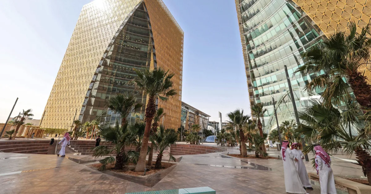 صندوق الاستثمارات العامة السعودي يستحوذ على حصة استراتيجية في شركة عالمية للذكاء الاصطناعي