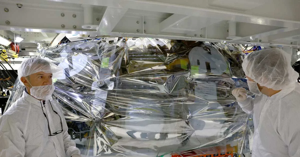 السعودي Space Agency Launches First Satellite