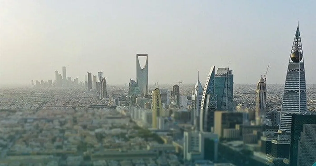 تحليل الجدوى الاقتصادية لإنشاء منطقة تجارة حرة رقمية في السعودية: الفرص والتحديات