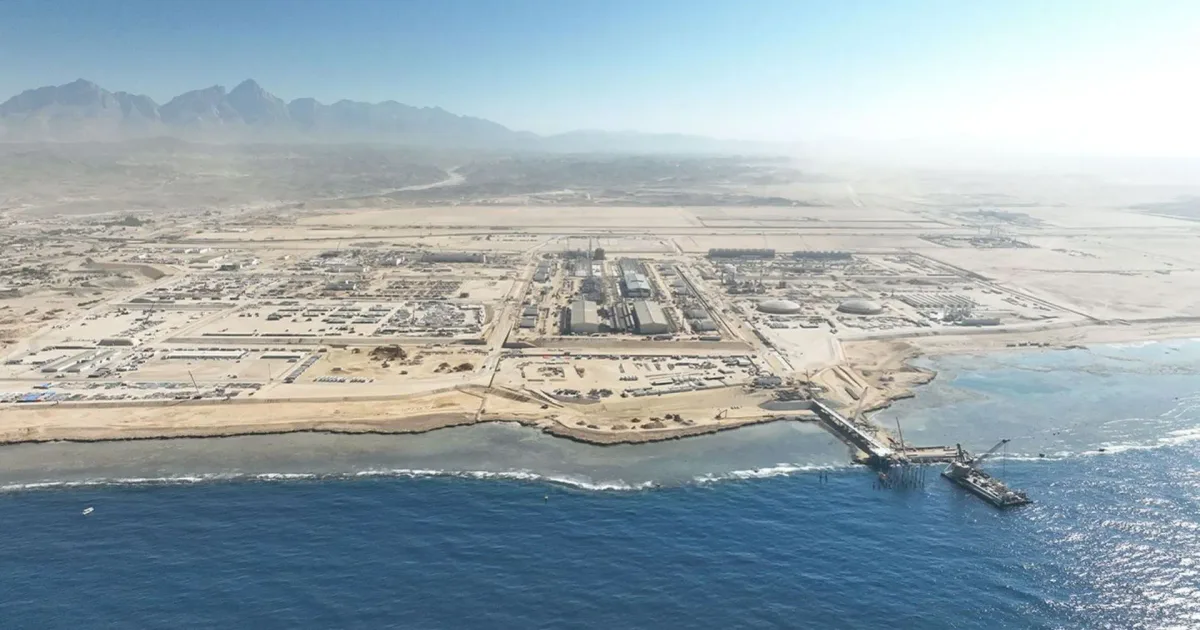 مشروع نيوم للهيدروجين الأخضر: محرك التحول الاستراتيجي لقطاع الطاقة والاستدامة في السعودية والعالم 2026