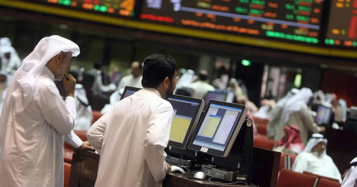 كيف تستثمر في سوق العملات من السعودية: دليل شامل 2026