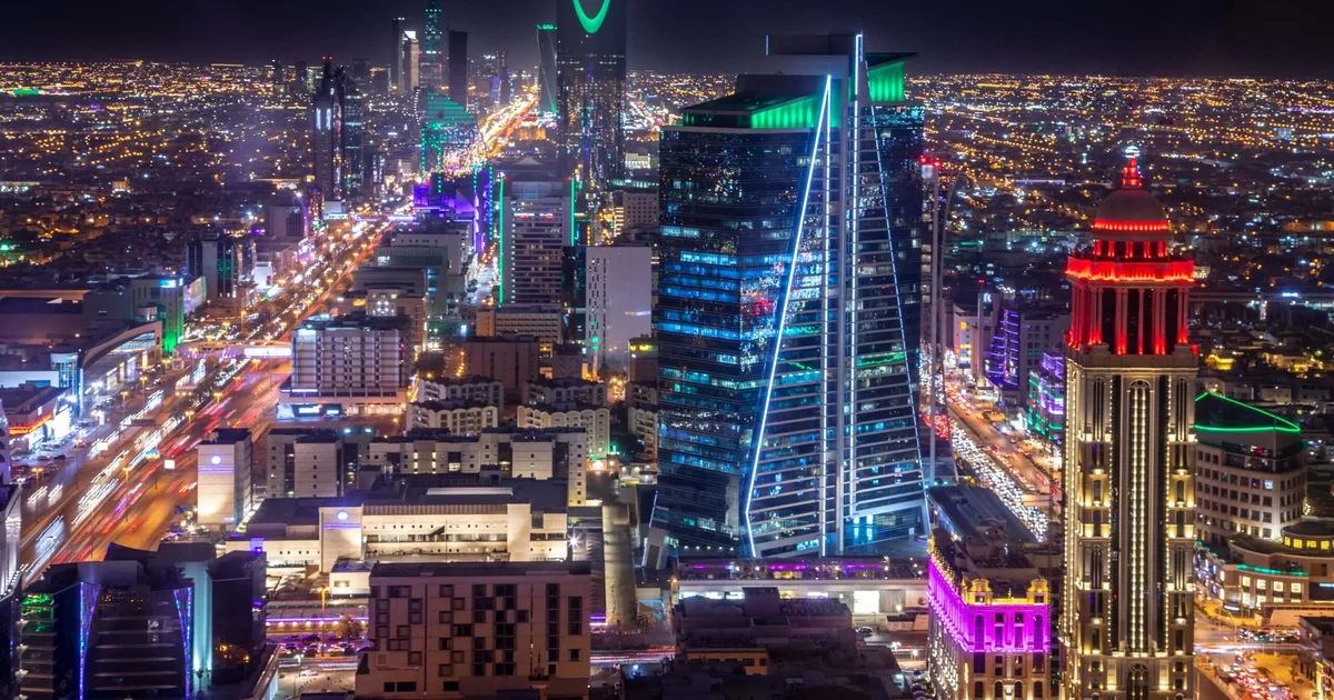 مملكة الأحلام 2026: كيف تحوّلت السعودية إلى وجهة السياحة والترفيه الأسرع نمواً في العالم - صقر الجزيرة