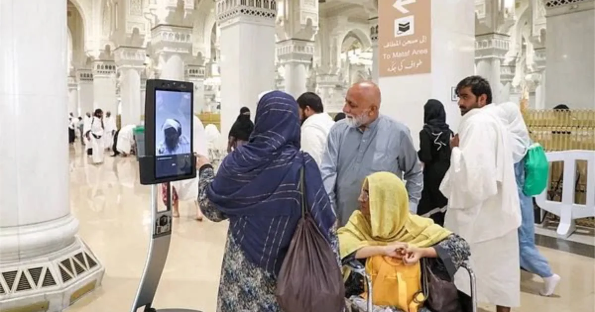 الذكاء الاصطناعي في إدارة الحج والعمرة: تحسين التجربة وتخفيف الازدحام