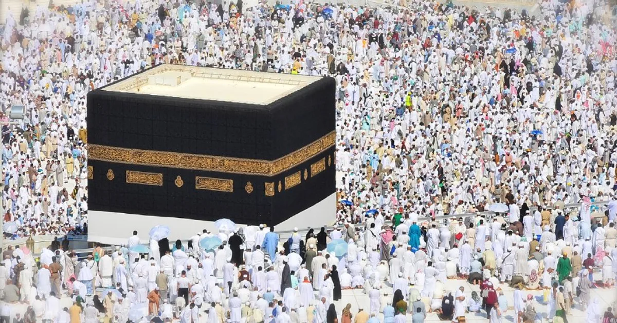 الذكاء الاصطناعي في إدارة الحشود بموسم الحج 2026: تحسين السلامة والتنبؤ بالازدحام