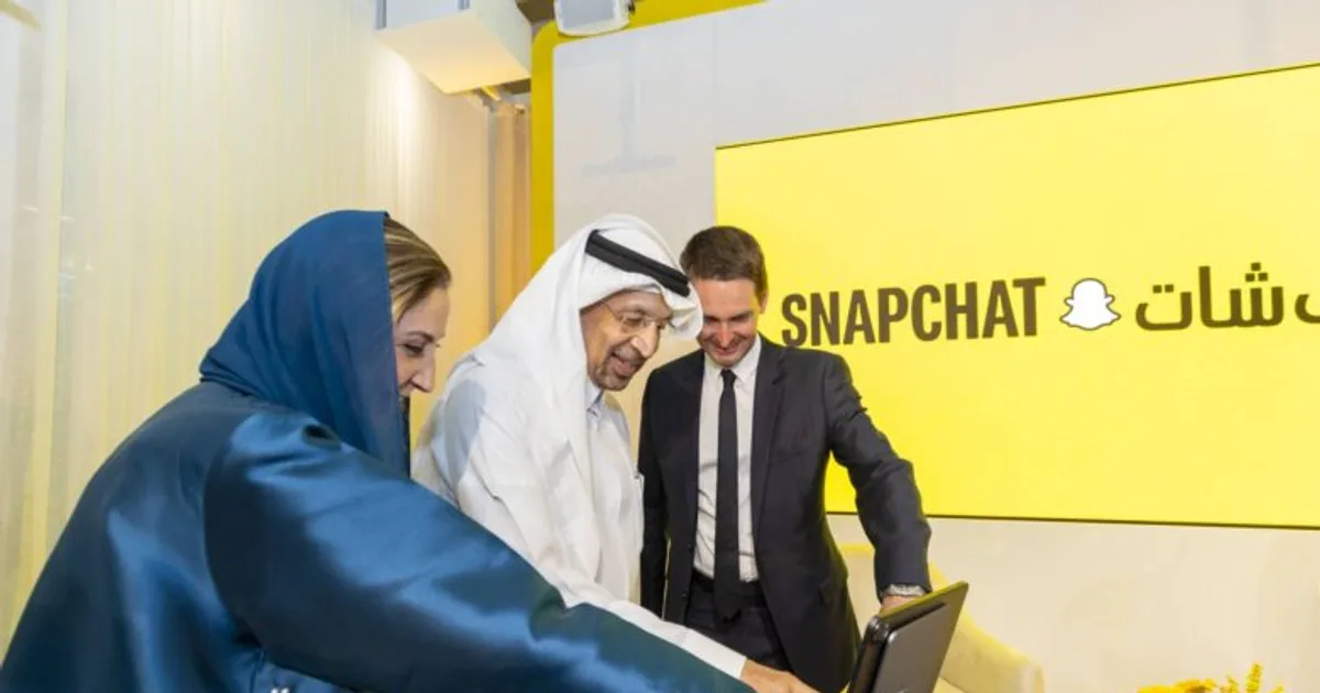 استراتيجيات التسويق عبر المؤثرين في السعودية 2026: كيف تعيد سناب شات وتيك توك تشكيل سلوك المستهلك