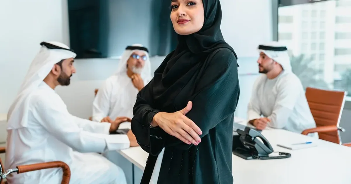 دليل برنامج تمكين المرأة في سوق العمل السعودي