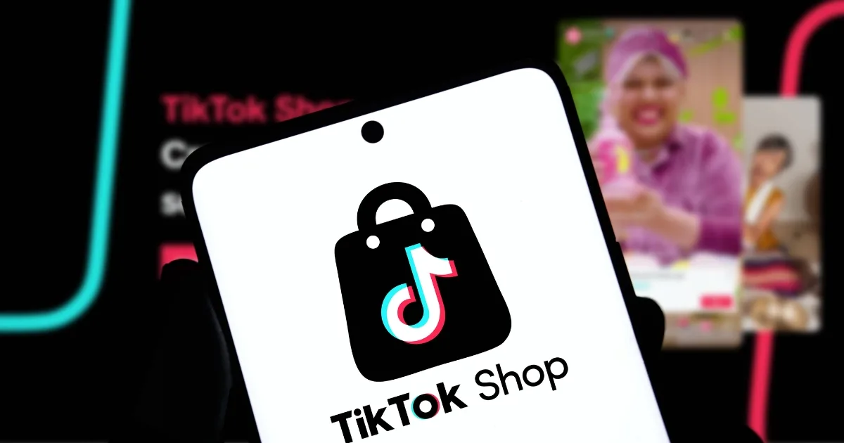 استراتيجيات التسويق عبر منصات البث المباشر في السعودية 2026: دليل شامل لـ TikTok Live وYouTube Shopping
