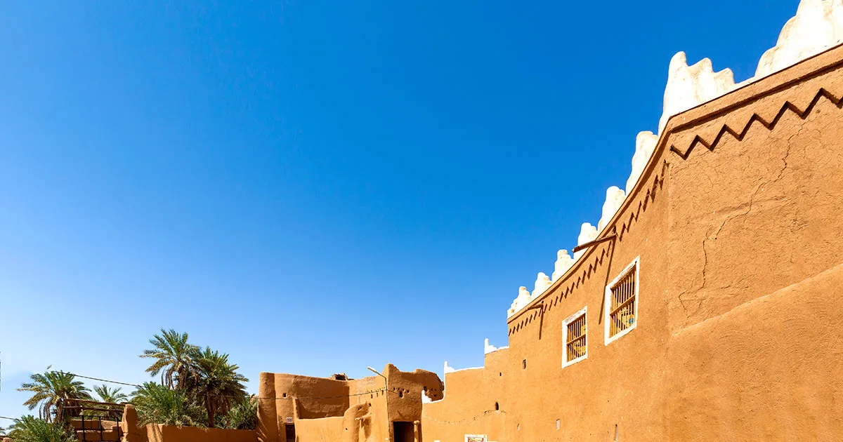 ازدياد الإقبال على السياحة التراثية في السعودية: قرى نجد التاريخية وجهة جديدة للشباب — دليل شامل 2026