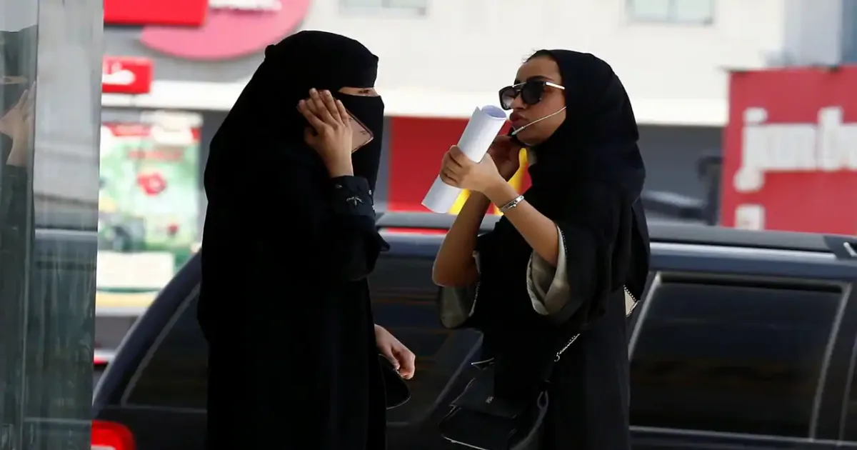 أفضل معاهد تعليم القيادة للنساء في الرياض: دليل شامل للاختيار المناسب