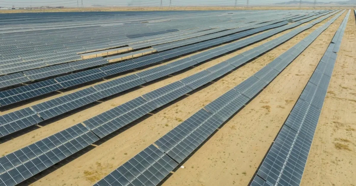 السعودية تطلق أكبر مشروع طاقة شمسية في العالم بقدرة 50 جيجاواط بحلول 2026 - صقر الجزيرة