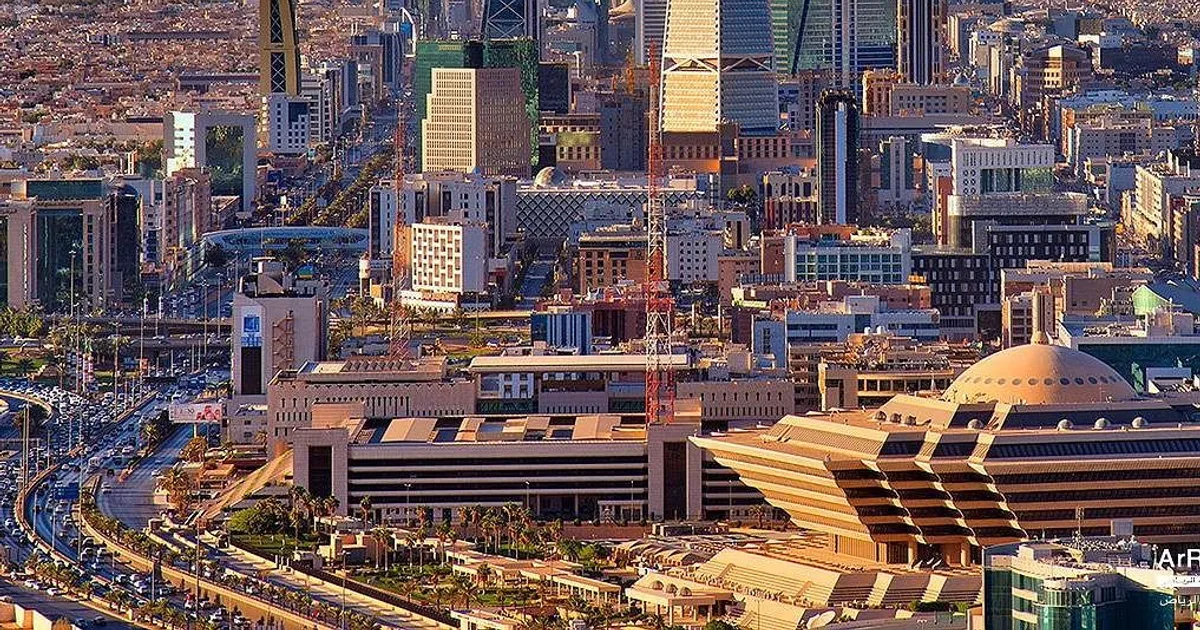 السعودية 2026: ثورة اقتصادية شاملة في ظل رؤية 2030 - صقر الجزيرة