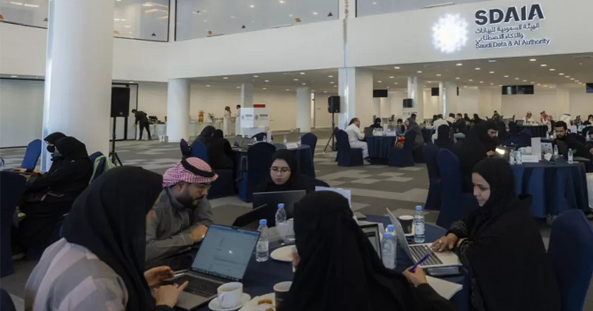 برنامج وطني للتدريب التقني في الذكاء الاصطناعي: تأهيل 100 ألف شاب سعودي بحلول 2030