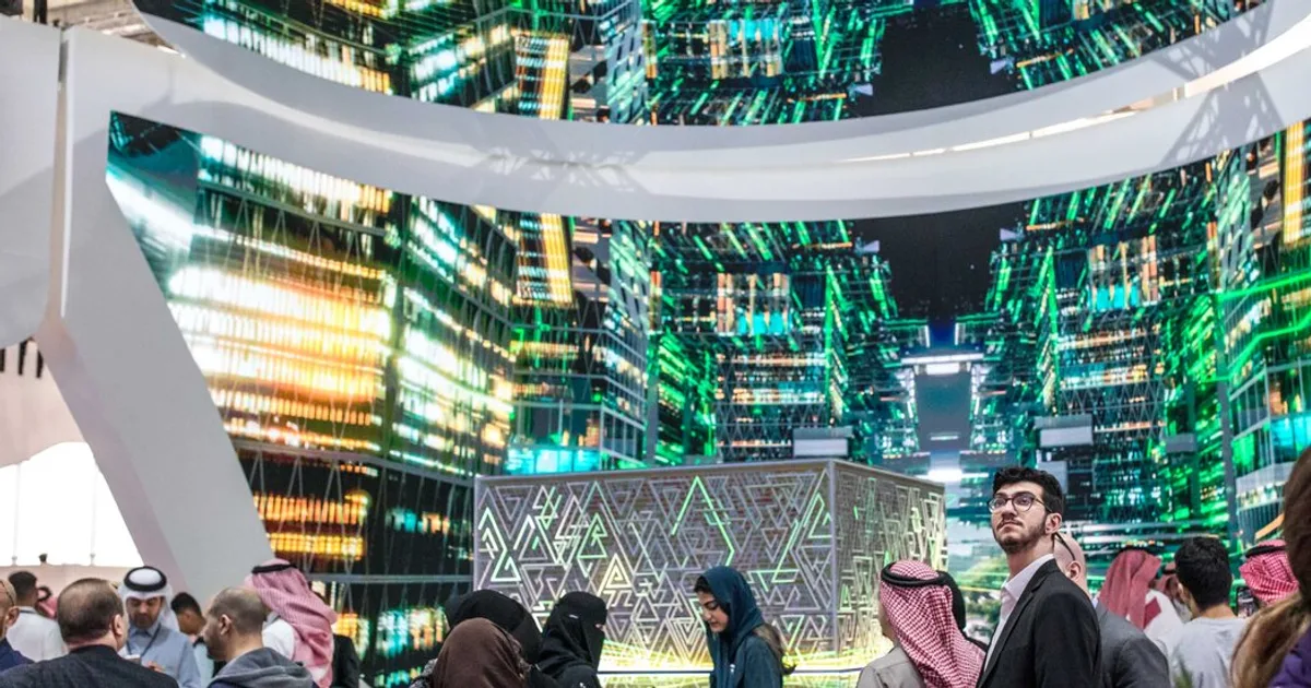 السعودية تطلق أول نموذج لغوي عربي ضخم مفتوح المصدر لمنافسة GPT-4 بدعم من صندوق الاستثمارات العامة