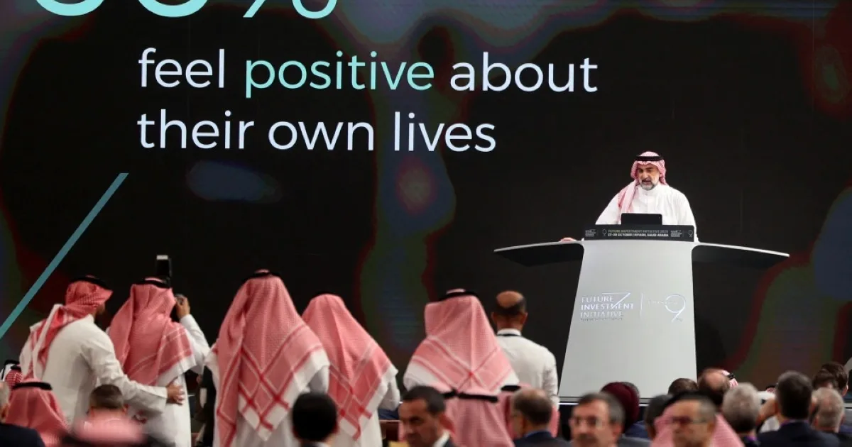 الصناديق السيادية السعودية تتوسع في استثمارات الذكاء الاصطناعي الحيوي بأوروبا وأمريكا الشمالية: شراكات استراتيجية لتمويل أبحاث الطب الدقيق والعلاجات الجينية