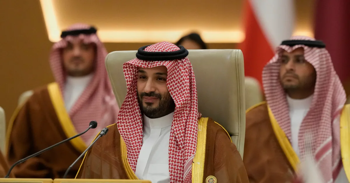 صندوق الاستثمارات العامة السعودي يستحوذ على حصة في شركة عالمية للخدمات اللوجستية لتعزيز التجارة الإلكترونية
