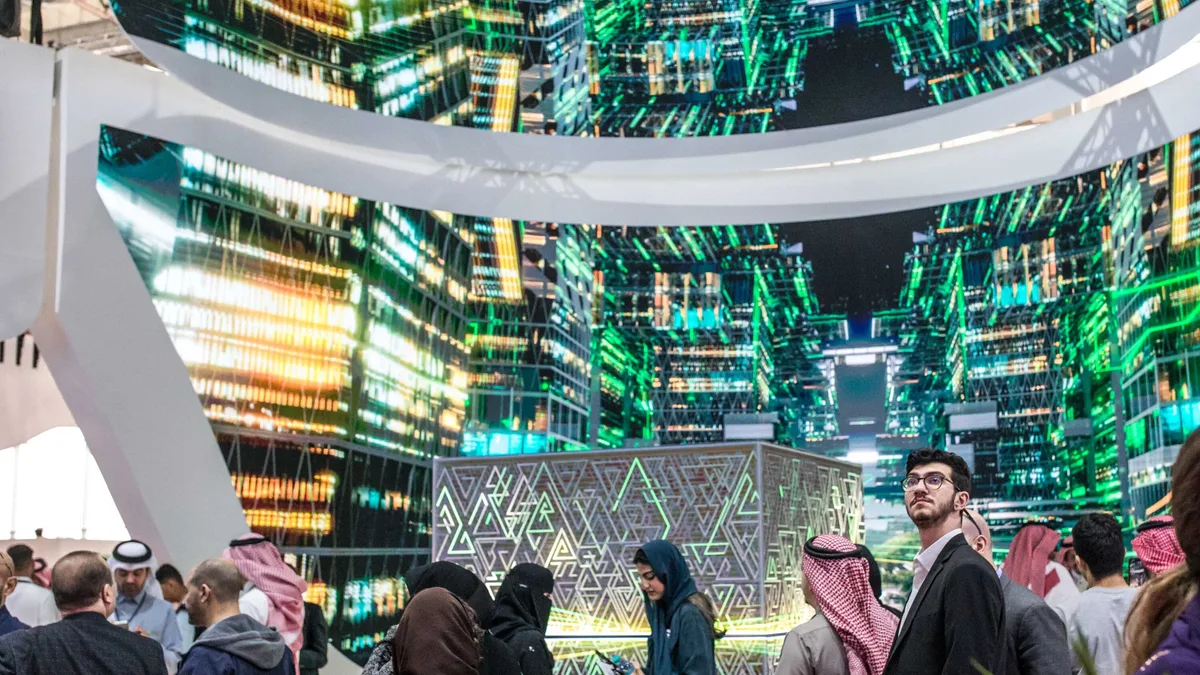 ما هي المنصة الوطنية للذكاء الاصطناعي التوليدي؟