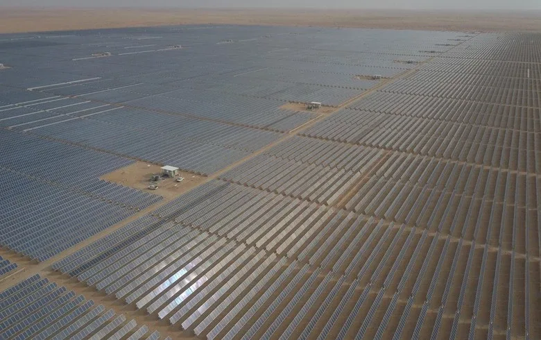 لماذا تستثمر السعودية في الطاقة الشمسية لتحلية المياه؟