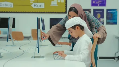 لماذا تم استبعاد التخصصات النظرية من المنح الدراسية؟