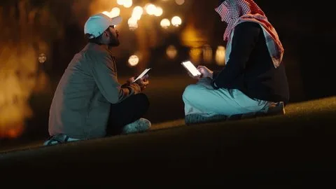 ما هي أبرز التغيرات في الهوية الثقافية للشباب السعودي بسبب وسائل التواصل الاجتماعي؟