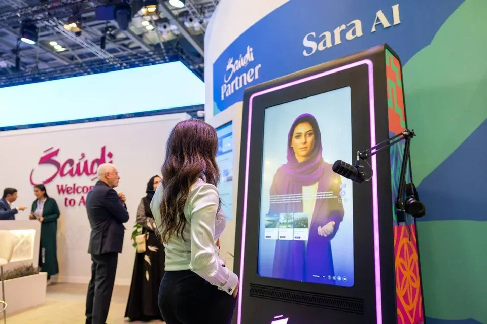لماذا تلجأ العلامات التجارية السعودية إلى المؤثرين الافتراضيين في 2026؟