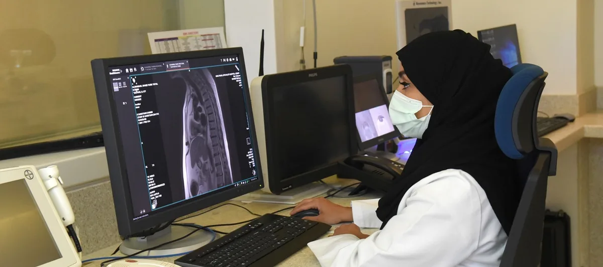 ما هي أبرز تقنيات الذكاء الاصطناعي المستخدمة في القطاع الصحي السعودي 2026؟