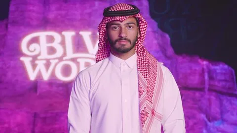 كيف يوازن موسم الرياض بين الانفتاح العالمي والحفاظ على التراث؟