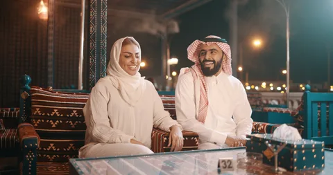لماذا ينتشر الزواج المبكر في بعض المناطق السعودية؟