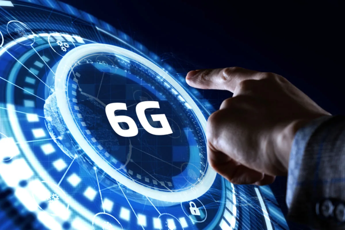ما هي شبكة 6G وكيف تختلف عن الأجيال السابقة؟