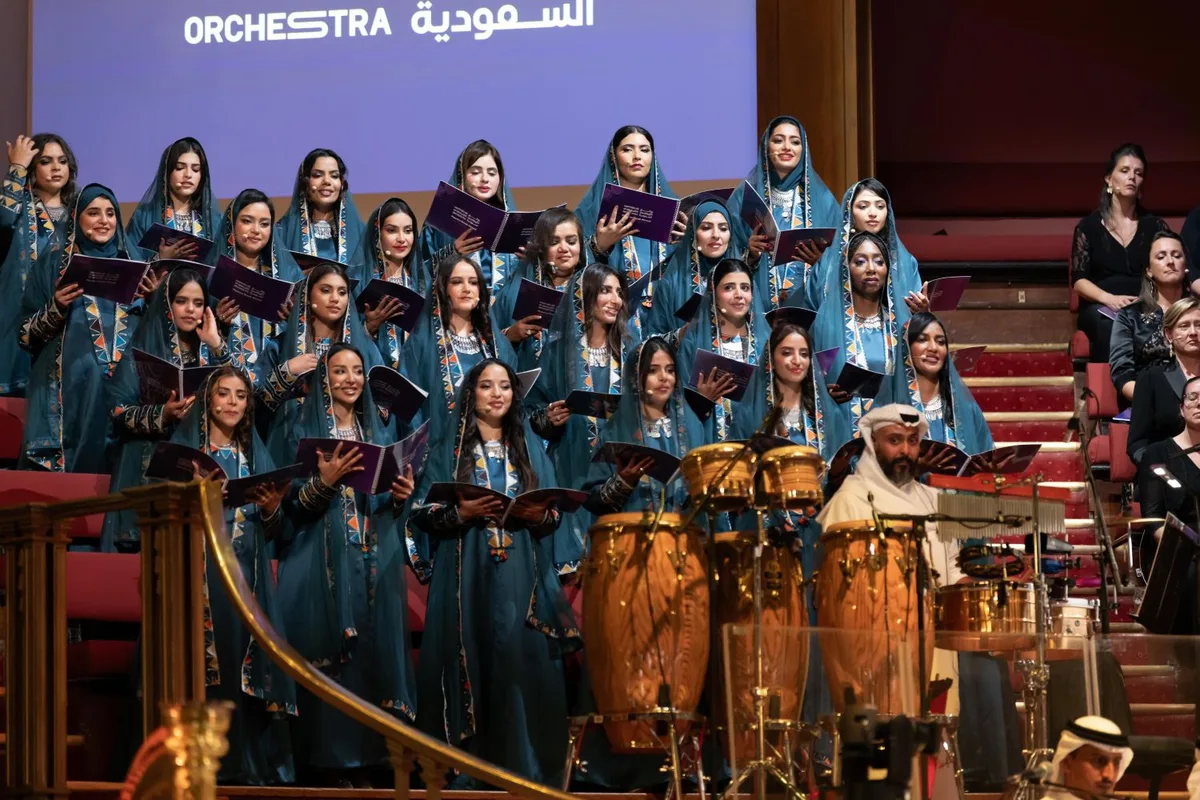 لماذا تجذب المهرجانات السياحة الداخلية في السعودية؟