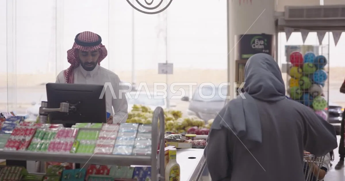 مقدمة: ارتفاع الضريبة وتغير أنماط الإنفاق