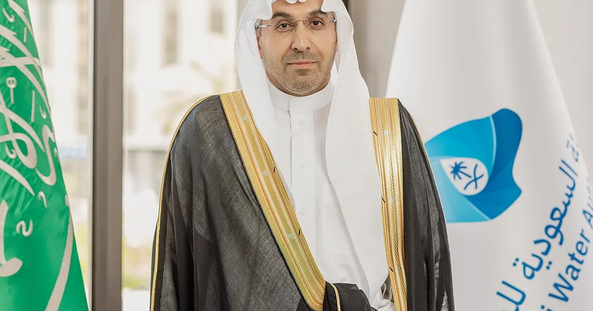 استثمارات صندوق الاستثمارات العامة في تحلية المياه بالطاقة الشمسية: شراكات استراتيجية تقود مستقبل المياه المستدامة في السعودية