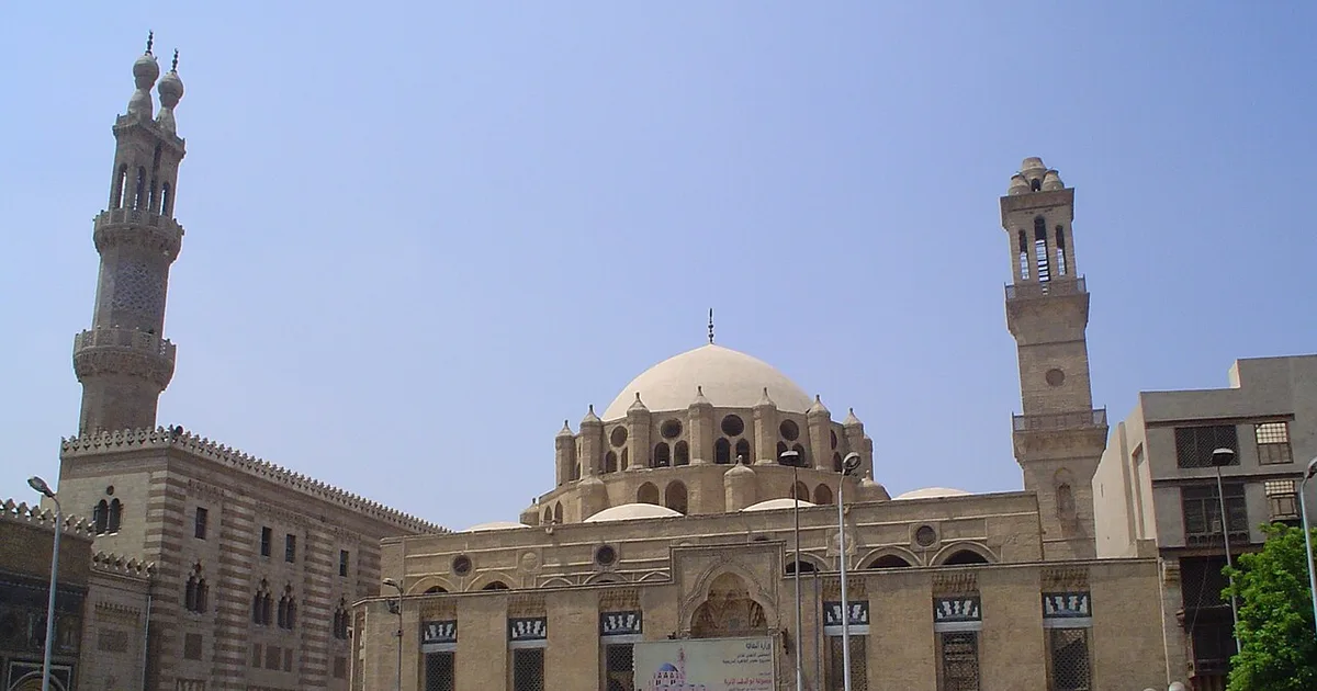 ما هو أثر برامج الابتعاث الخارجي على جودة المخرجات الأكاديمية في السعودية؟
